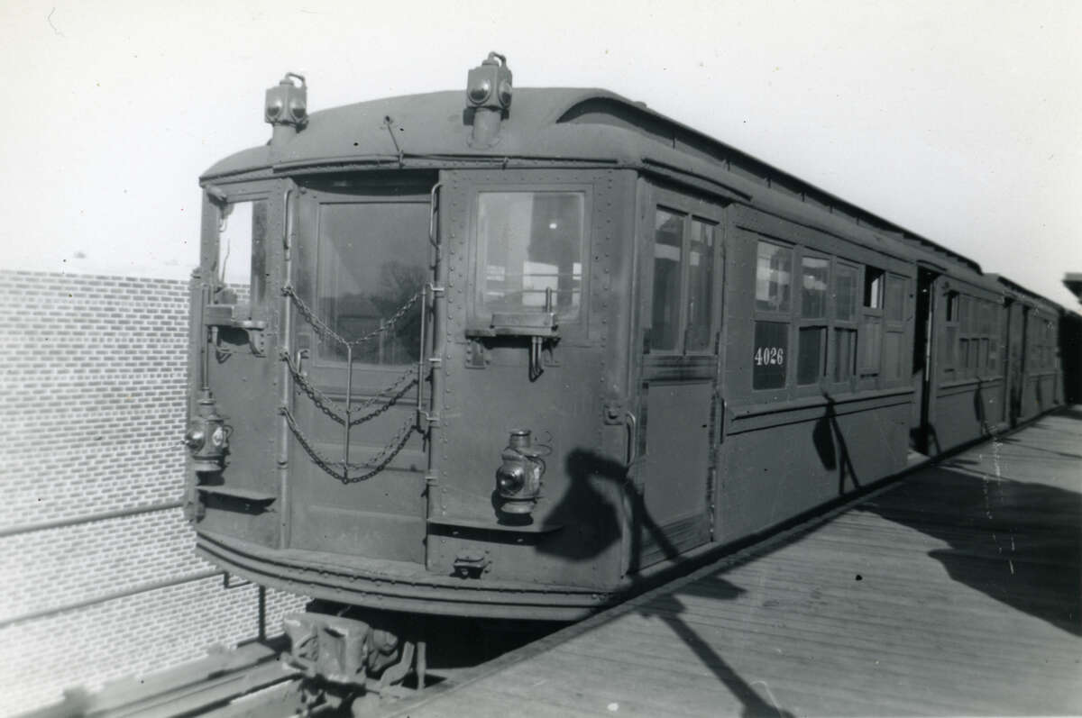 Steinway Lo-V at New Lots Avenue, Brooklyn, 1951