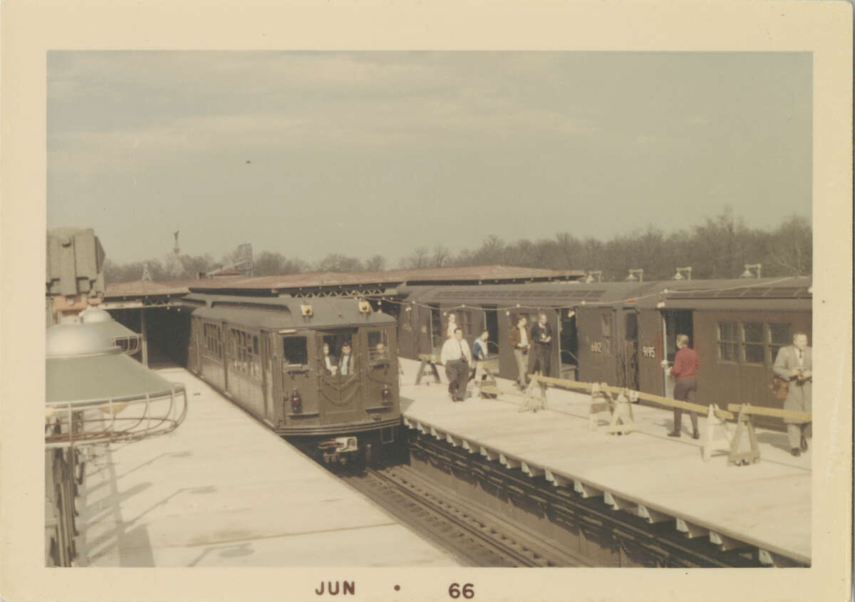 Lo-V cars in The Bronx, 1966